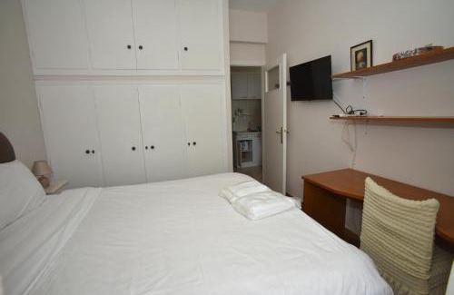 Monemvasia Apartment | Cosmo Rooms - Seaside Elegance with Views of Monemvasia Castle