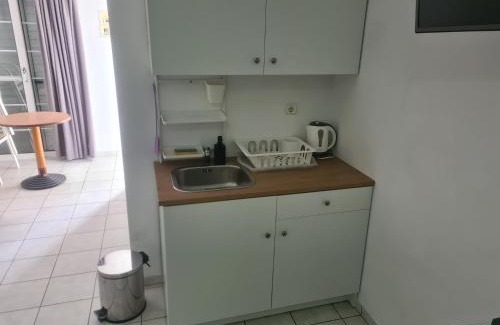 Plaka Apartment | Cost Mari Almyrida New by ZAGO Boutiqe hotels
