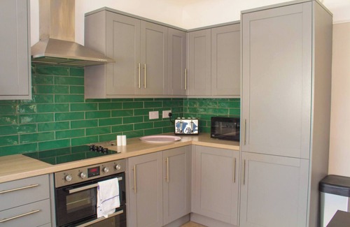 West Kirby House | Cosy 3Bed Bungalow in West Kirby, Free Parking