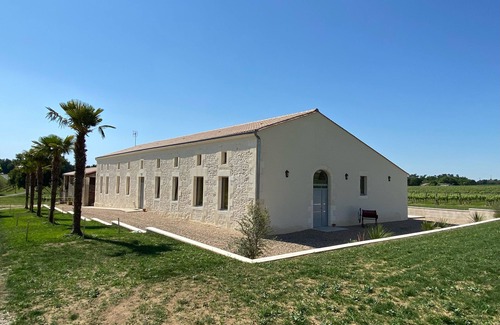 Saint Palais House | Cosy 4-person gîte between Royan and Bordeaux in the middle of the vineyards