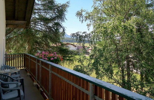 St. Valentin auf der Haide Apartment | Cosy apartment for 6 guests with WIFI, TV and terrace