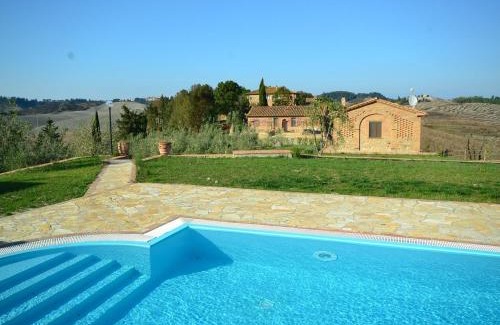 Peccioli House | Cosy agriturismo in Toscana with outdoor swimming pool