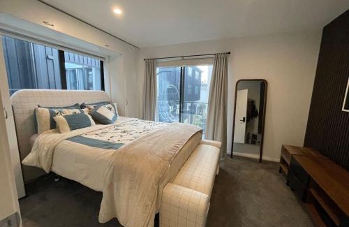 Christchurch City Centre House | Cosy and Central Family Home