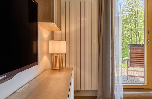 Velka Upa Apartment | Cosy apartment for 4 guests with WIFI, TV, terrace, pets allowed, panoramic view and parking
