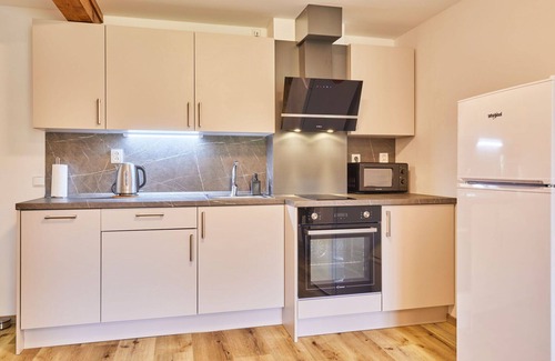 Rudnik Apartment | Cosy apartment for 10 guests with WIFI, TV, patio, panoramic view and parking