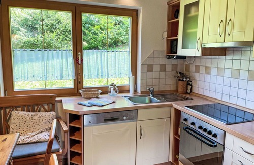 Maxlrain House | Cosy apartment in villa for 6 people with TV and terrace