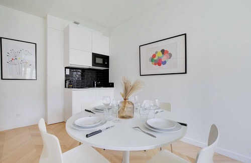Centre Apartment | Cosy Apartment - 1BR- 4P - Near Paris