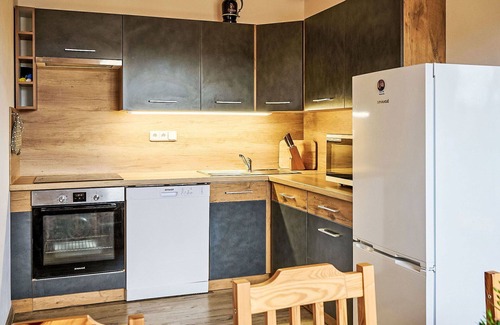 Nova Ves nad Nisou Apartment | Cosy apartment for 5 guests with WIFI, TV, terrace and parking