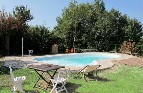 Granarola Apartment | Cosy apartment for 2 guests with A/C, pool, WIFI, TV, patio and pets allowed