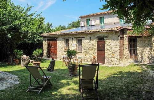 Granarola Apartment | Cosy apartment for 2 guests with A/C, pool, WIFI, TV, patio and pets allowed
