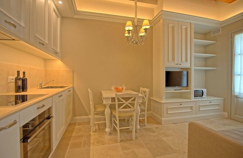 Cerreto Guidi Apartment | Cosy apartment for 3 guests with pool, WIFI, A/C, TV and panoramic view