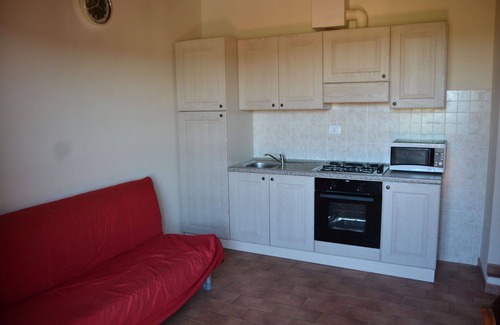 Casalappi Other | Cosy apartment for 3 guests with pool, A/C, TV and panoramic view