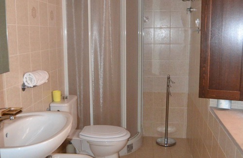 Casalappi Other | Cosy apartment for 3 guests with pool, A/C, TV and panoramic view