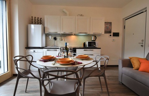 Morbegno Apartment | Cosy apartment for 4 guests with A/C, WIFI, TV, pets allowed and parking