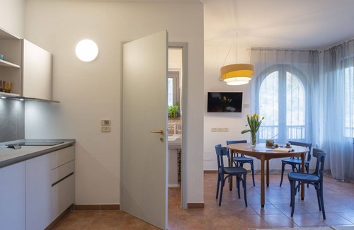Assisi Apartment | Cosy apartment for 4 people with A/C, WIFI, TV, balcony, pets allowed and parking