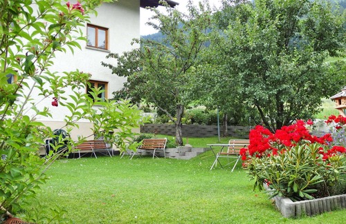 Pians Apartment | Cosy apartment for 5 guests with WIFI, TV and patio