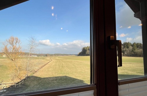 Loffingen Apartment | Cosy apartment for 6 people with WIFI, TV, patio, panoramic view and parking