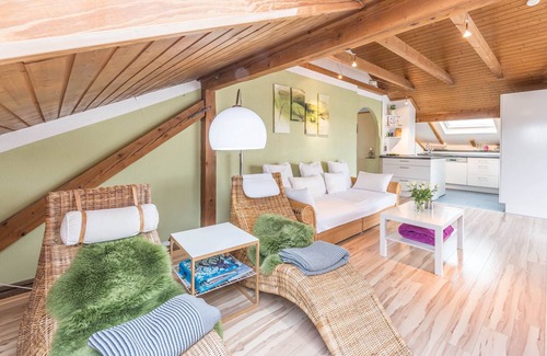 Erling Apartment | Cosy Apartment Gabi in Andechs with Wi-Fi; Parking Available, Pets Allowed