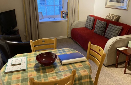 Murthly Condo | Cosy apartment in central Dunkeld