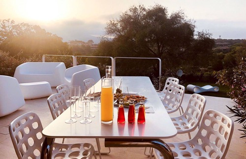 Puntaldia House | Cosy apartment in villa for 8 guests with pool, A/C, TV, terrace and parking