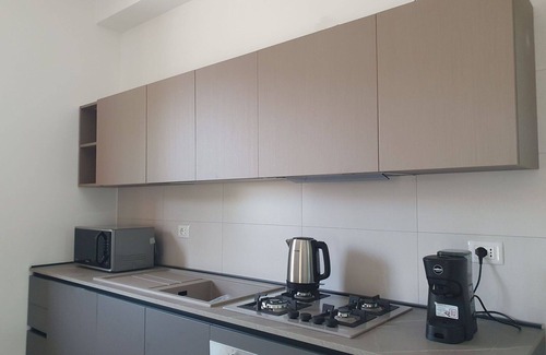 Partinico Apartment | Cosy apartment for 6 people with WIFI, pool, A/C, TV and terrace