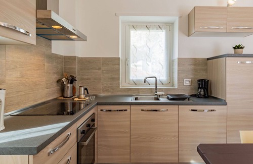 Novate Mezzola Apartment | Cosy apartment for 5 guests with WIFI, TV and balcony