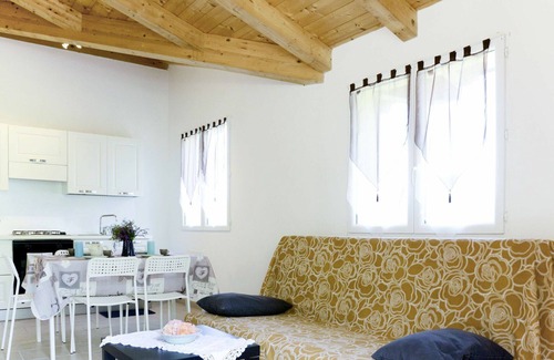 Pantasina Apartment | Cosy apartment for 24 guests with private pool, TV, patio, pets allowed, panoramic view and park.
