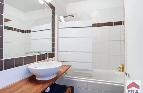 Sainte-Marguerite Apartment | Cosy apartment with sea view