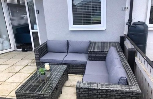 Bridlington Ski Chalet | Cosy Bridlington chalet w/terrace — 5 min from the beach!