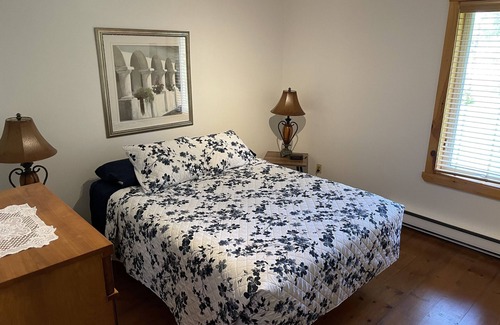 La Malbaie Ski Chalet | Cosy chalet 5 minutes from Mont Grand-Fonds regional park