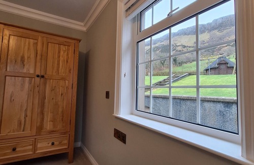Glenariff House | Cosy comfortable modern bungalow surrounded by the stunning views of Glenriffe