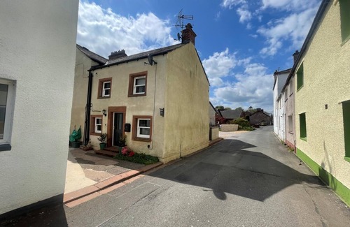 Eamont Bridge House | Cosy Cottage Stay near the lakes