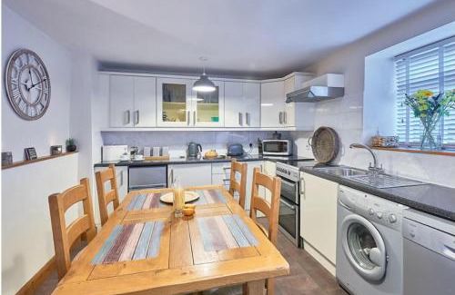 Brough House | Cosy Cumbrian cottage for your country escape