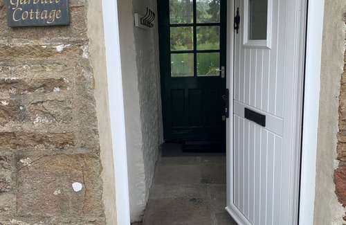Langthwaite House | Cosy, Dog Friendly Cottage w/Free WiFi, Woodburner, a good size garden and a short walk to two pubs