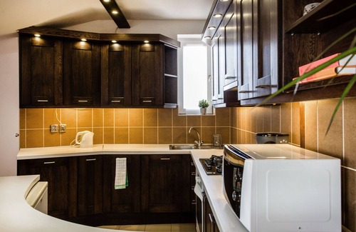 Inner City Budapest Apartment | Cosy, downtown apartment on gastro street 3 minutes to the Central Market