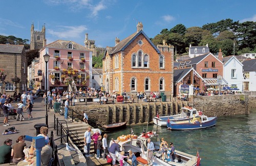 Fowey Apartment | Cosy Flat for two with stunning estuary views