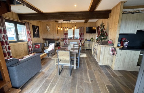 Les Angles House | Cosy furnished chalet 8/10 people Les Angles Pyrenees