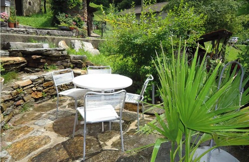 Cavagnago Ski Chalet | Cosy home with fully equipped kitchen in the Swiss Alps