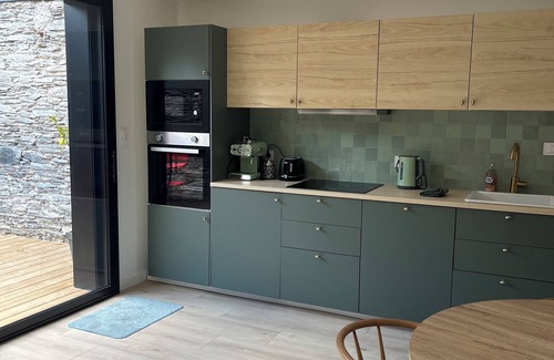 La Fayette-Eble House | Cosy home with spa and sauna Layette station area