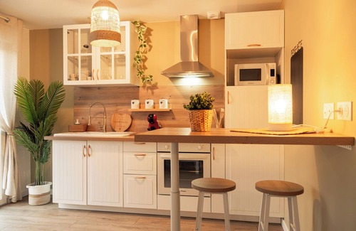 Pont-de-L'Arche House | COSY HOUSE ON THE BANKS OF THE EURE