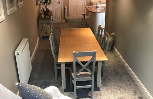 Clitheroe House | Cosy House set in historic town of Clitheroe.3 bedrooms sleeps 5