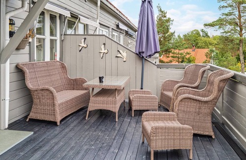 Lillesand House | Cosy house with terrace and garden Unique experiences.