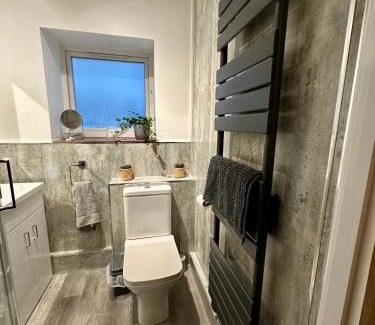Llanfairpwllgwyngyll House | Cosy one bed cottage in Anglesey