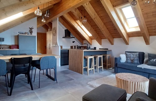 Ovronnaz Apartment | Cosy, panoramic view and direct access to the baths - 3.5 rooms/4 pers.