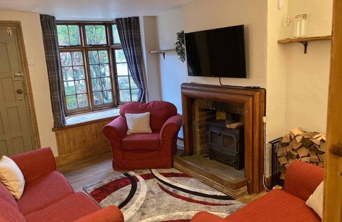 Pulborough Cottage | Cosy Pieman’s Cottage, Pulborough – South Downs Escape
