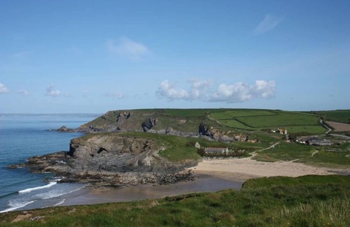 Grade Cabin | Cosy Shepherds Hut nr Kynance cove