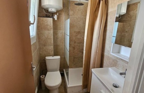 Fos-sur-Mer Apartment | Cosy studio close to amenities + sea 5 minutes away