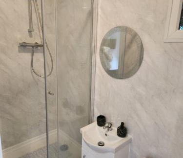 Barnehurst Apartment | Cosy Studio Flat