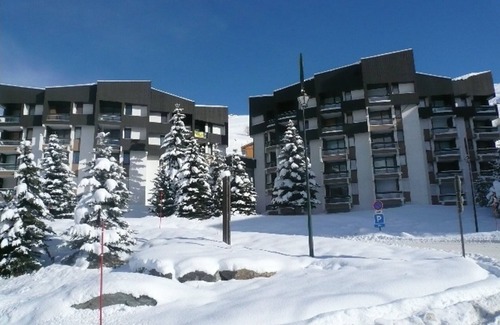 Reberty Apartment | Cosy Studio for 2 in Reberty 1850 - Close to Slopes with Balcony, WiFi & Ski Locker