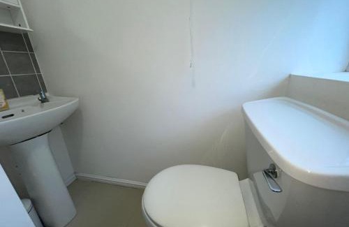 Stevenage Apartment | Cosy Studio